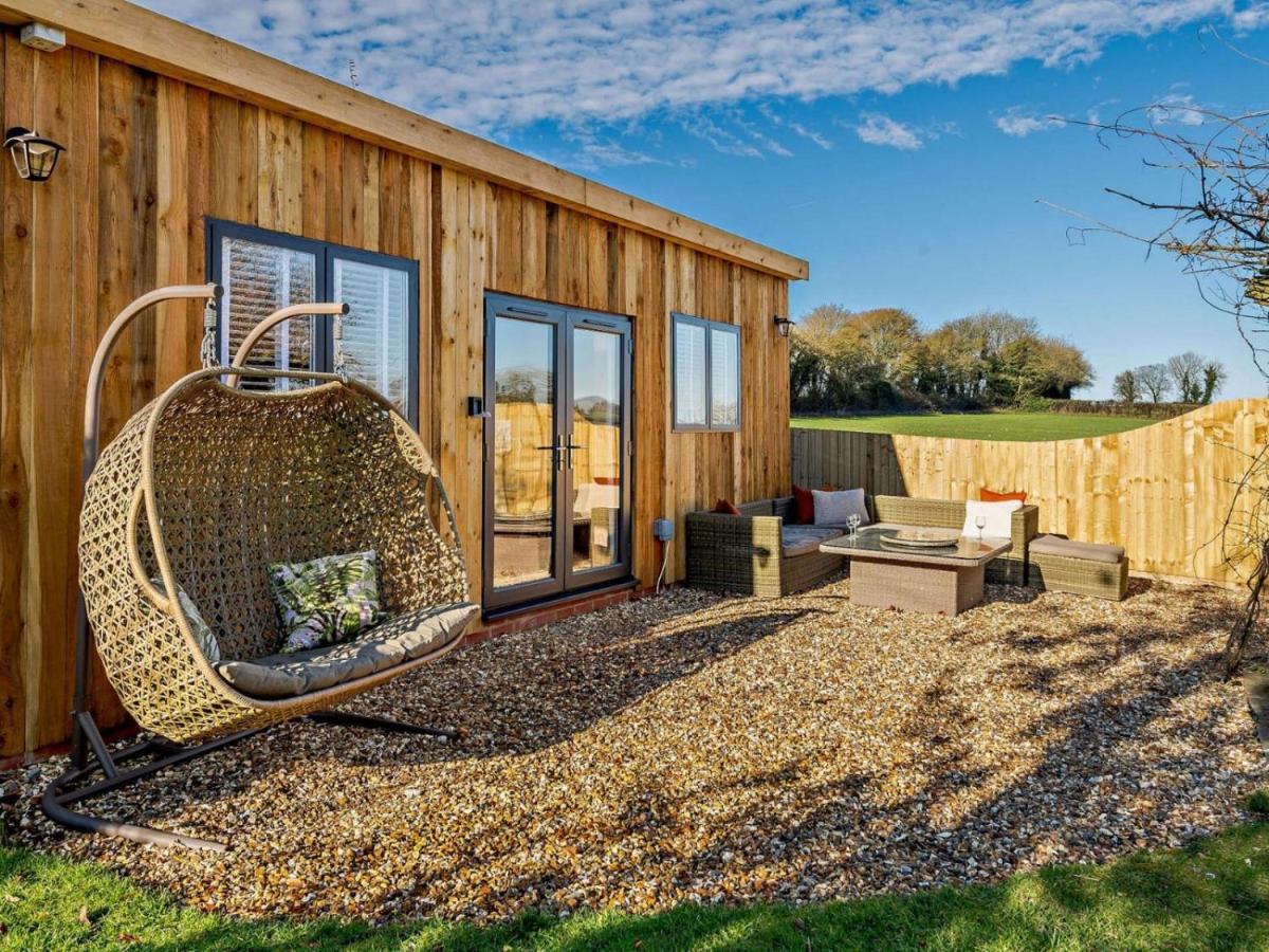 Wisteria View With Hottub & Cabin Sleeps 20 كيبنهام المظهر الخارجي الصورة